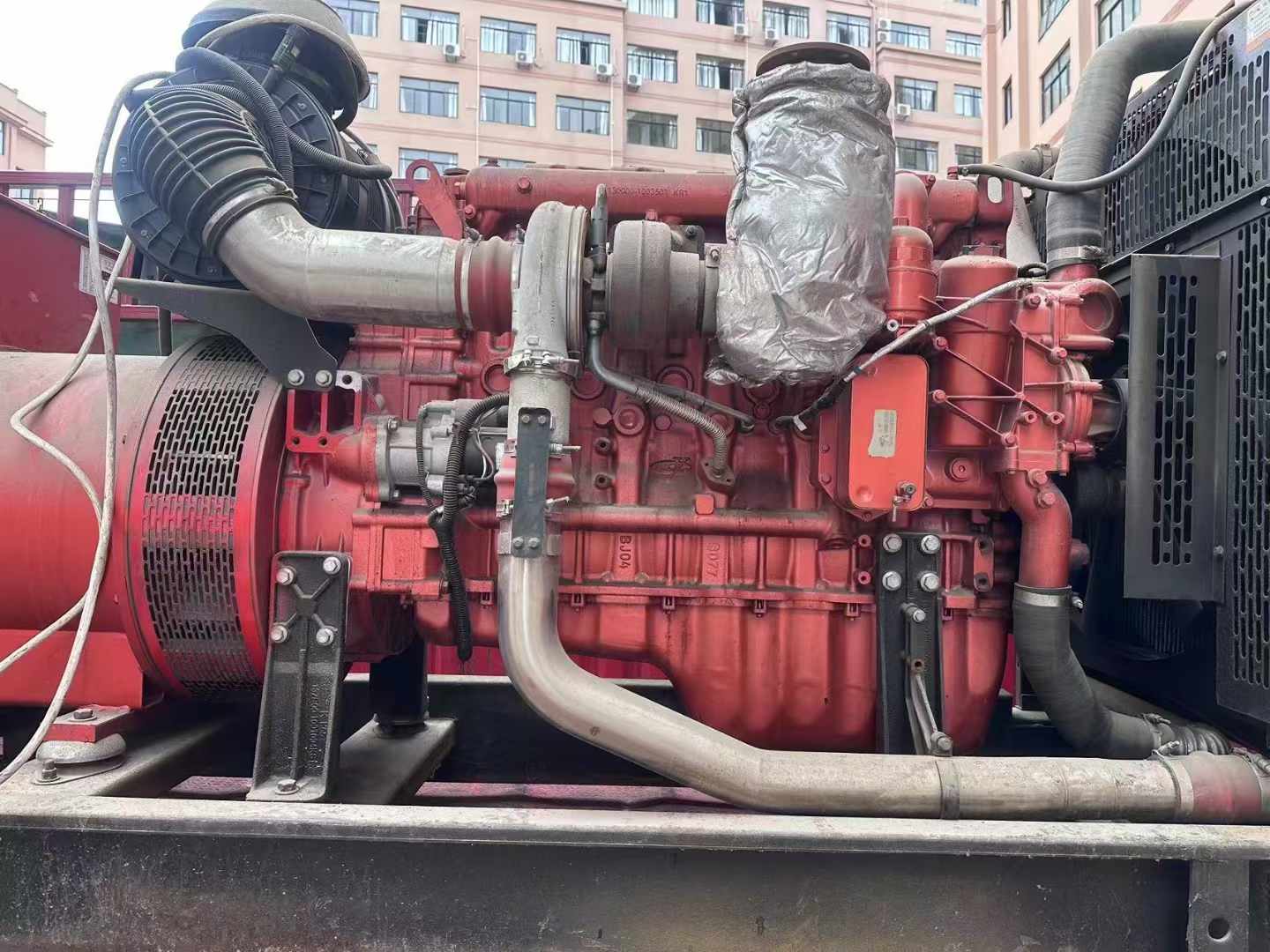 南湖如何选择适合 600kW 柴油发电机组的过载保护器？